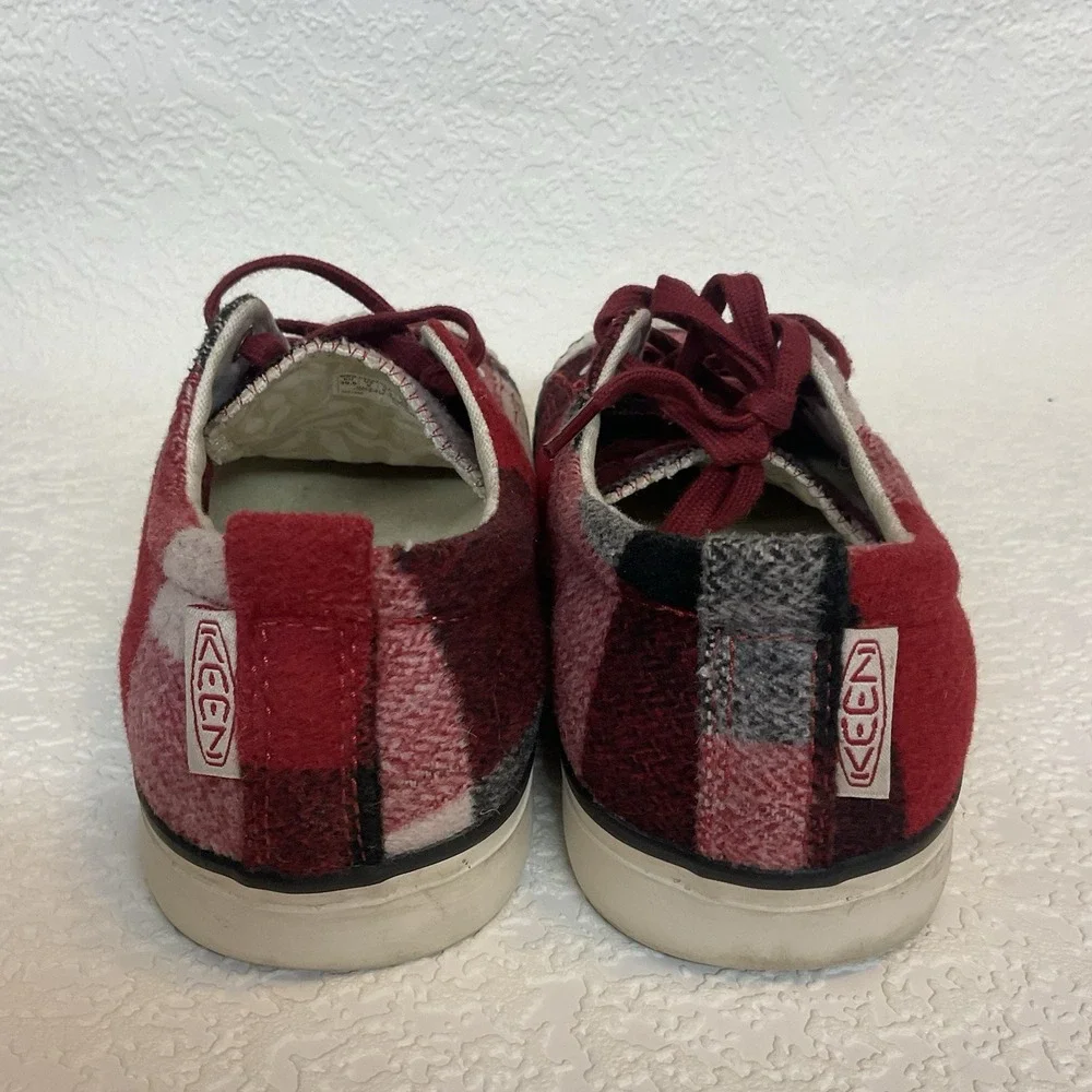 Keen Elsa Sneakers‎ Womens 9 Red Burgundy Buffalo Plaid Wool Lace Up 1019678